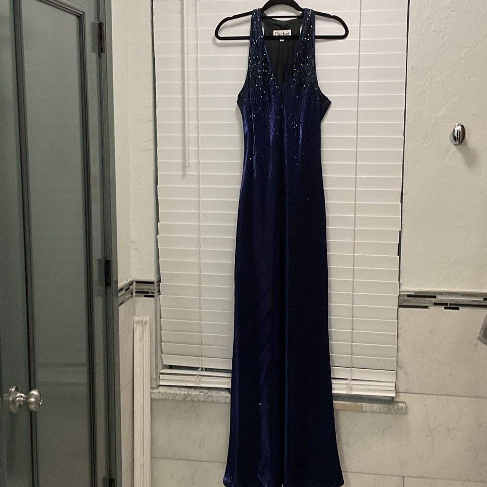 90’s Cachet deep purple iridescent Beaded V-Neck Evening Gown - Picture 2 of 9